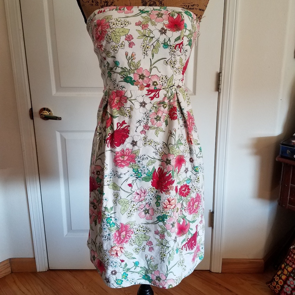 Old Navy floral dress
